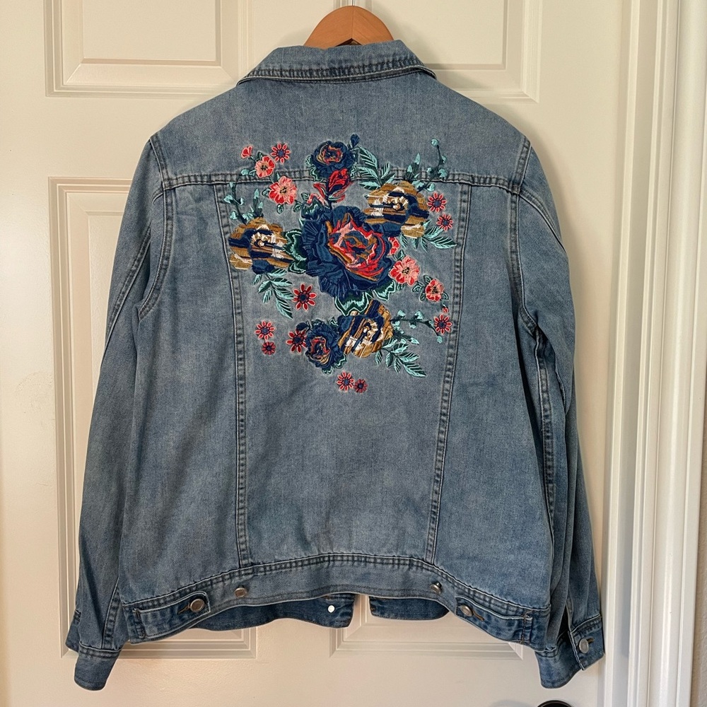 Women’s Denim Jacket with Floral Embroidery on back, Size 2XL